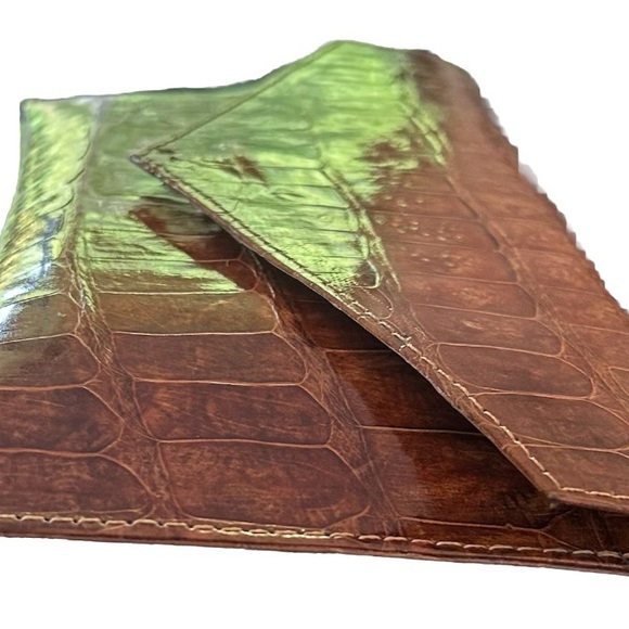 Genuine Alligator clutch envelope purse - Picture 4 of 7